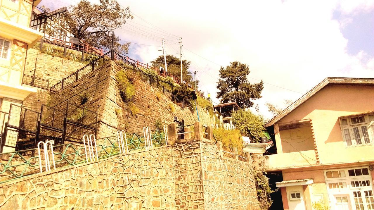 The Thistle Lodge Shimla Eksteriør billede